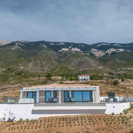 Villa Panorama Blue Kefalonia - Luxury In Lourdata Simotáta